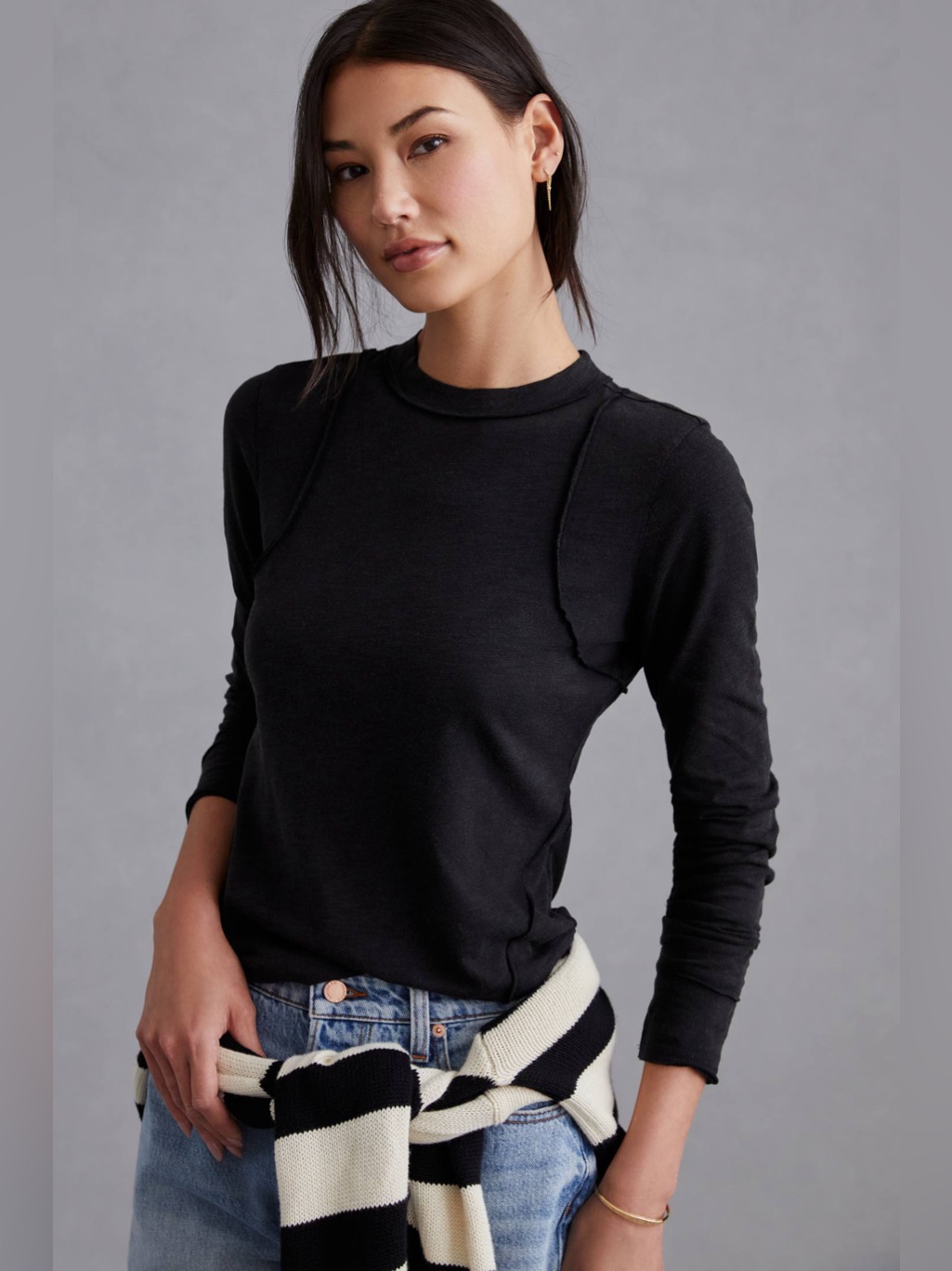 Pilcro Reconstructed Racer Tee Women’s Medium Black Long Sleeve Exposed Seam Top